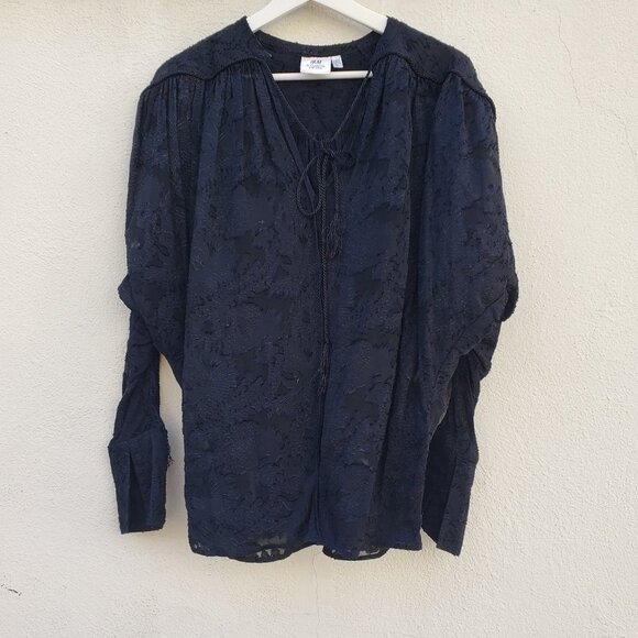 5/$100 SALE - H&M Studio AW2016 Black Lace Tunic Top - Picture 6 of 9